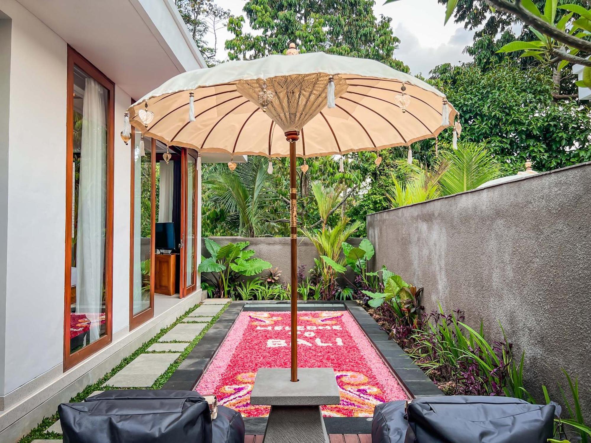 Natayu Ubud Villa Buitenkant foto